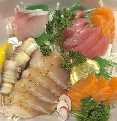 Sashimi combo