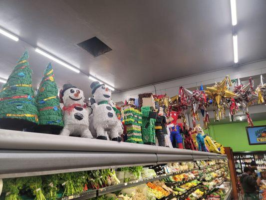 Pinata selection at Mi Tierra Foods on 12/5/21