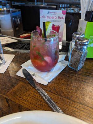 Strawberry mojito, very good.