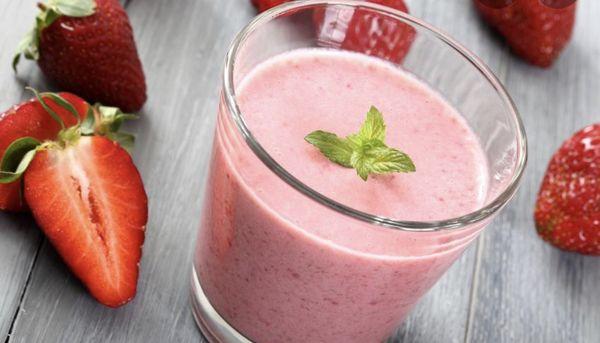 Strawberry smoothies