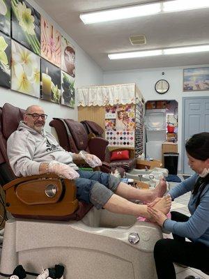 Frankie having Mani Pedi and Parrafin treatment on hands and Feet!!! What a massage he got!!!! He couldn't be happier! Thank you ladies!