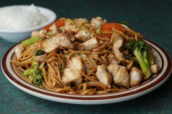 Chicken Yakisoba