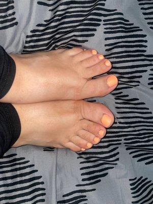 Gel pedicure