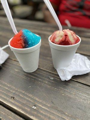 Cotton candy ball & strawberry cheesecake ball  (Both are smalls)