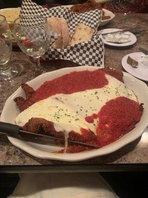 Veal Parmigiana, ziti and carrot cake! Yum....