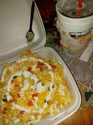 Chicken nachos & frog margarita