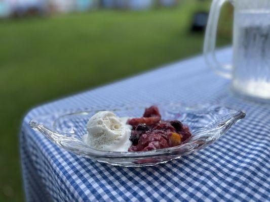 Fruit cobbler for dessert