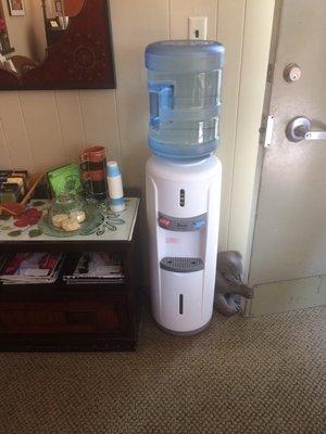 Water cooler