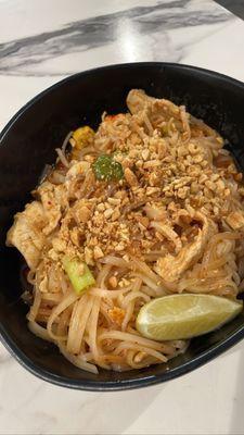 Chicken pad Thai