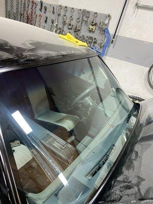 80s international front windshield installation with chrome trim