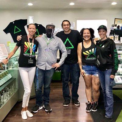 Always smiling budtenders!