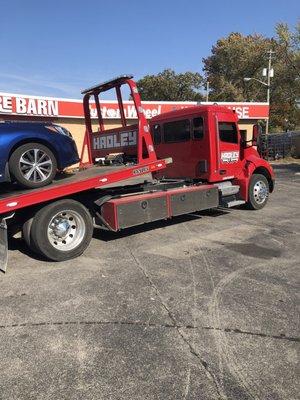 Hadley Towing & Recovery