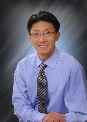 Dr. Terry Su, Oral and Maxillofacial Surgeon