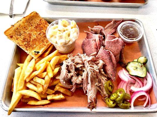 Tritip, pulled pork, fries, macaroni and garlic bread