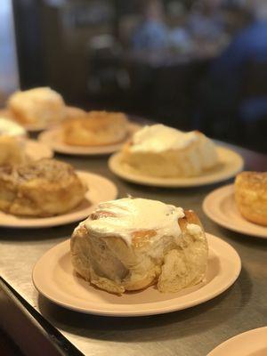 Fresh Caramel and Cream Cheese Frosted Cinnamon Rolls