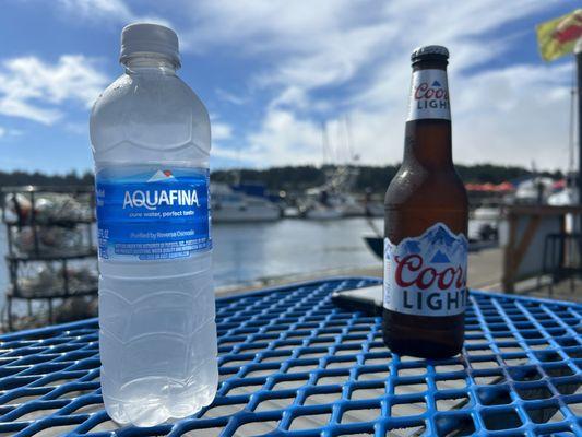 Beverages and a relaxing beautiful view on the water