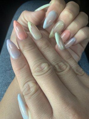 Manicure acrylic ombré nails