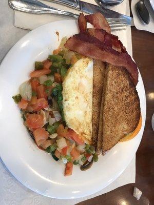 Veggie omelette with wheat toast & bacon