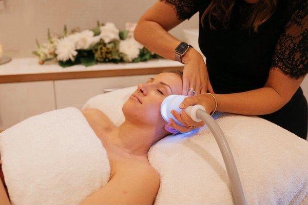 Less stress, more facials. Come get a cryofacial today