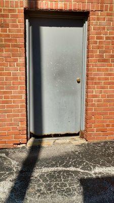 Side Garage door rusted and will not lock. Allows rodents and skunks to enter our garage.