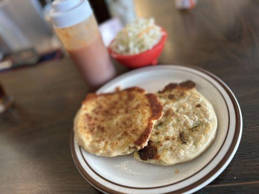 Revuelta (pork, beans and cheese) and zucchini. Eating with my hands - no utensils needed.