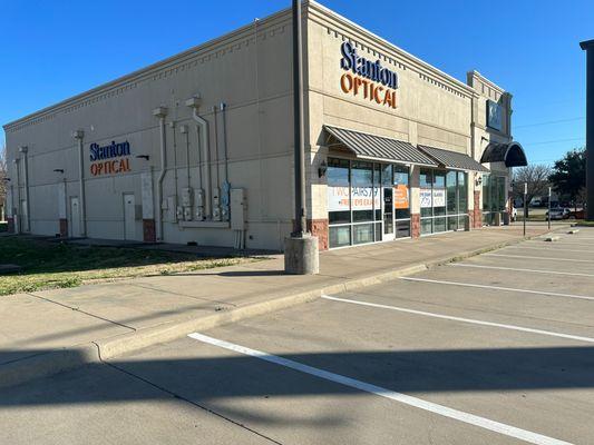 Storefront at Stanton Optical Store Waxahachie TX 75165