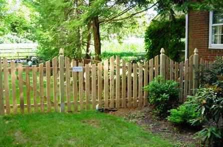 Picket Fence by Rusticraft Fence