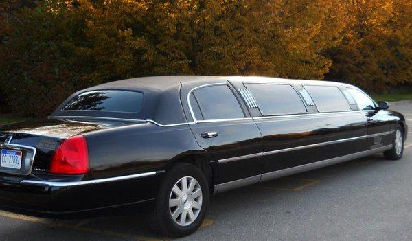 Lincoln Stretch Limousine Santa Clarita