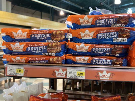 08/02/2022 - King's Hawaiian pretzel slider & hamburger buns $5.49 each