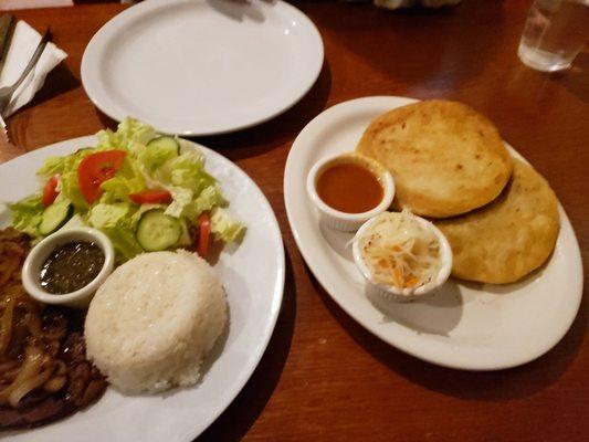 Steak w/onions, rice and side salad along w/2 Pupusas..