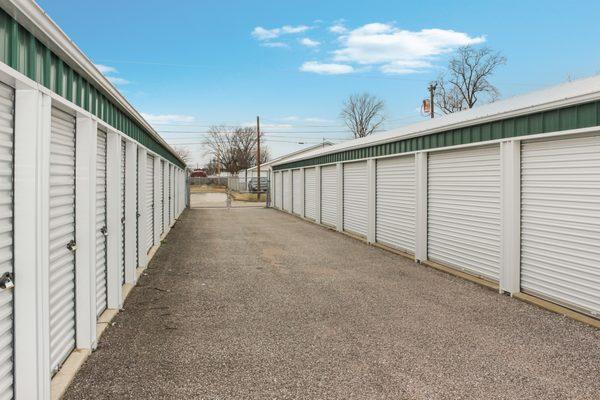 Large storage units