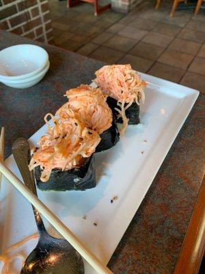 Snow crab salad sushi