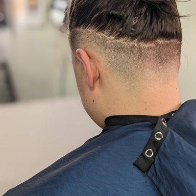 Undercut fade