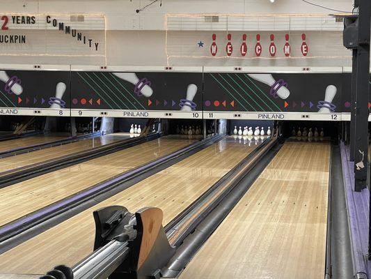 Bowling lanes