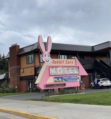 Rabbit Ears Motel