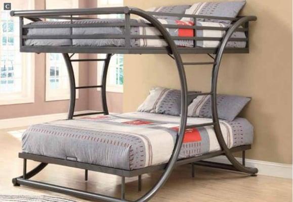 Bellagio Furniture Store is located in the furniture row of Houston, Texas where we specialize in household furniture like couch, mattress,