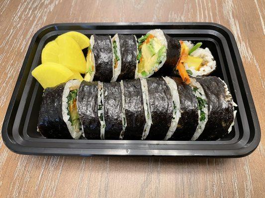 Avocado Kimbap