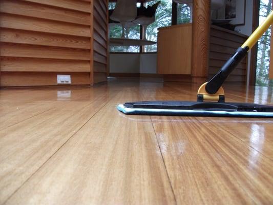 Non-toxic wood floor waxing