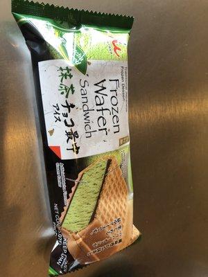 Matcha Frozen Wafer Sandwich