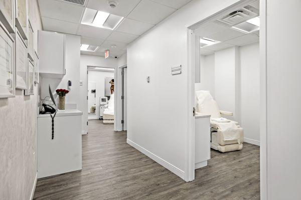 New York Surgical Arts;
Cosmetic Surgery Center.