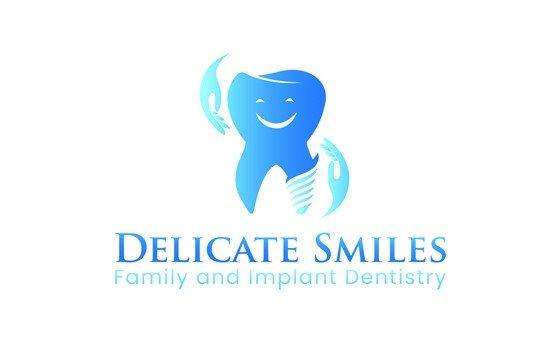 Delicate Smiles LOGO