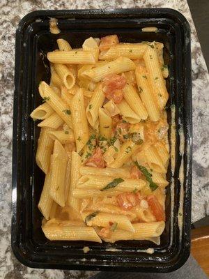 Wth penne vodka