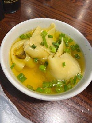 Wonton soup