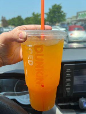 Mango Pineapple Dunkin' Refresher