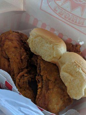 3 piece chicken with rolls.