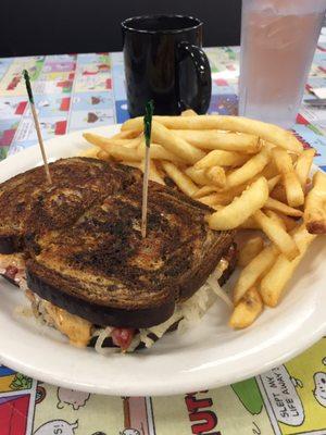 Rueben with fries