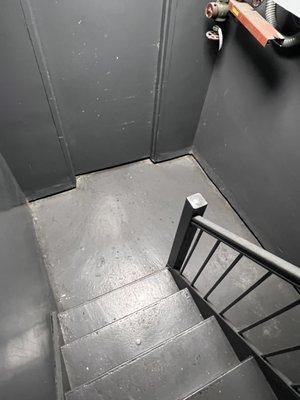 disgusting stairway. never clean.