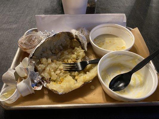 That good! All gone! Loaded Baked Potato w/Chopped Brisket, Spicy Cream Corn, and Banana Pudding.