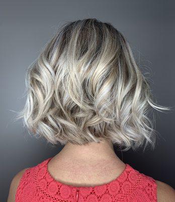 Beautiful blonde bob done by Natasha