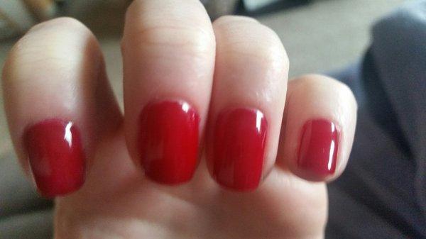 After one day of shlack manicure from macadam nail salon.  It's already chipping!